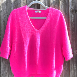 Sassy Knit - neon pink