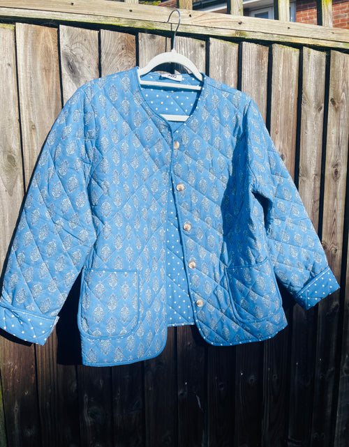 Load image into Gallery viewer, Francesca Jacket - cornflower blue
