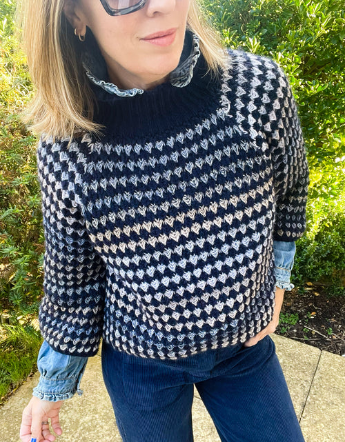 Load image into Gallery viewer, Bella Jumper - navy
