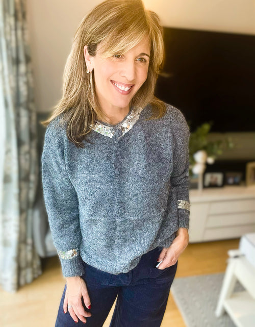 Load image into Gallery viewer, Grey Sequinned Detailed Cardi
