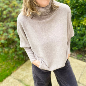 Mocha Roll-neck Knit