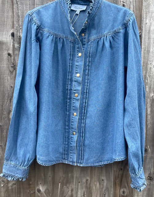 Load image into Gallery viewer, Chrisie Denim Shirt
