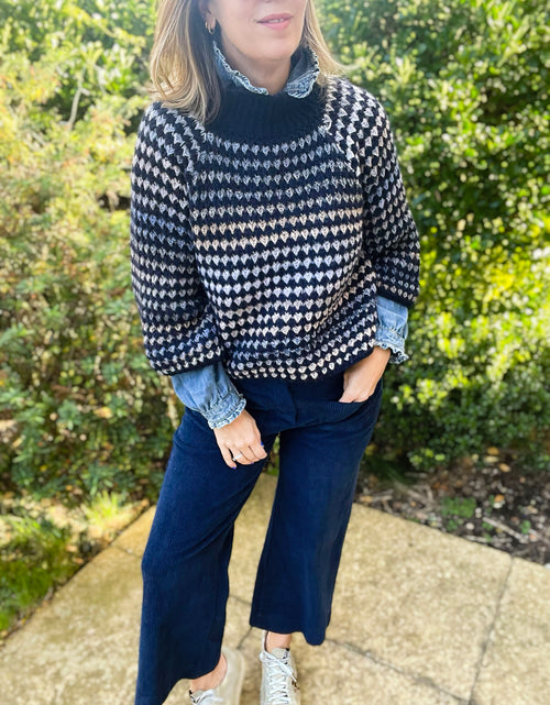 Load image into Gallery viewer, Bella Jumper - navy
