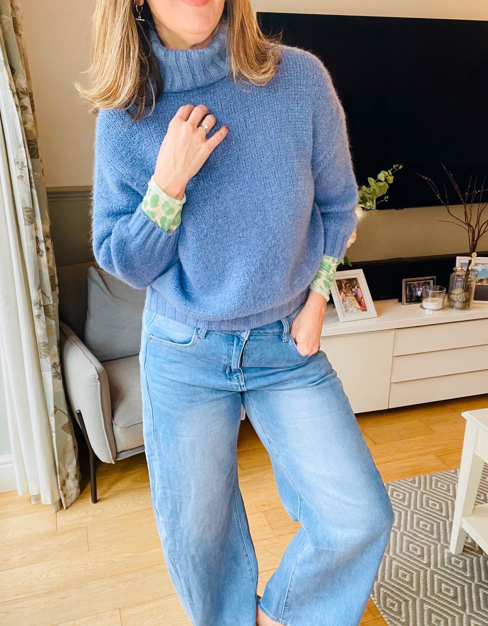 Daisy Roll-neck Jumper - indigo