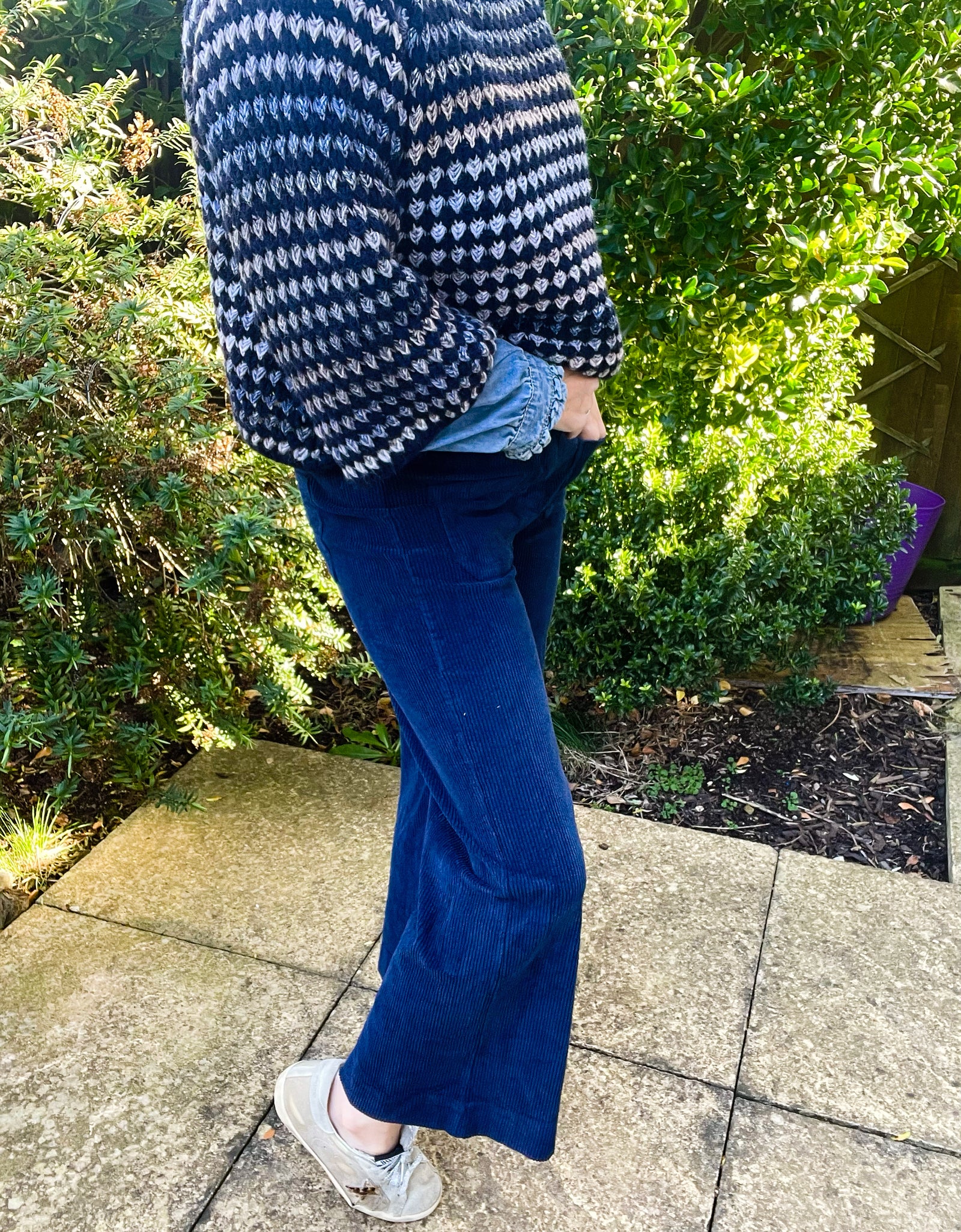 Navy Front Pocket Cords