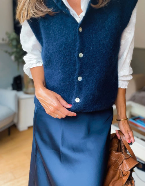 Load image into Gallery viewer, Margaux Skirt - navy
