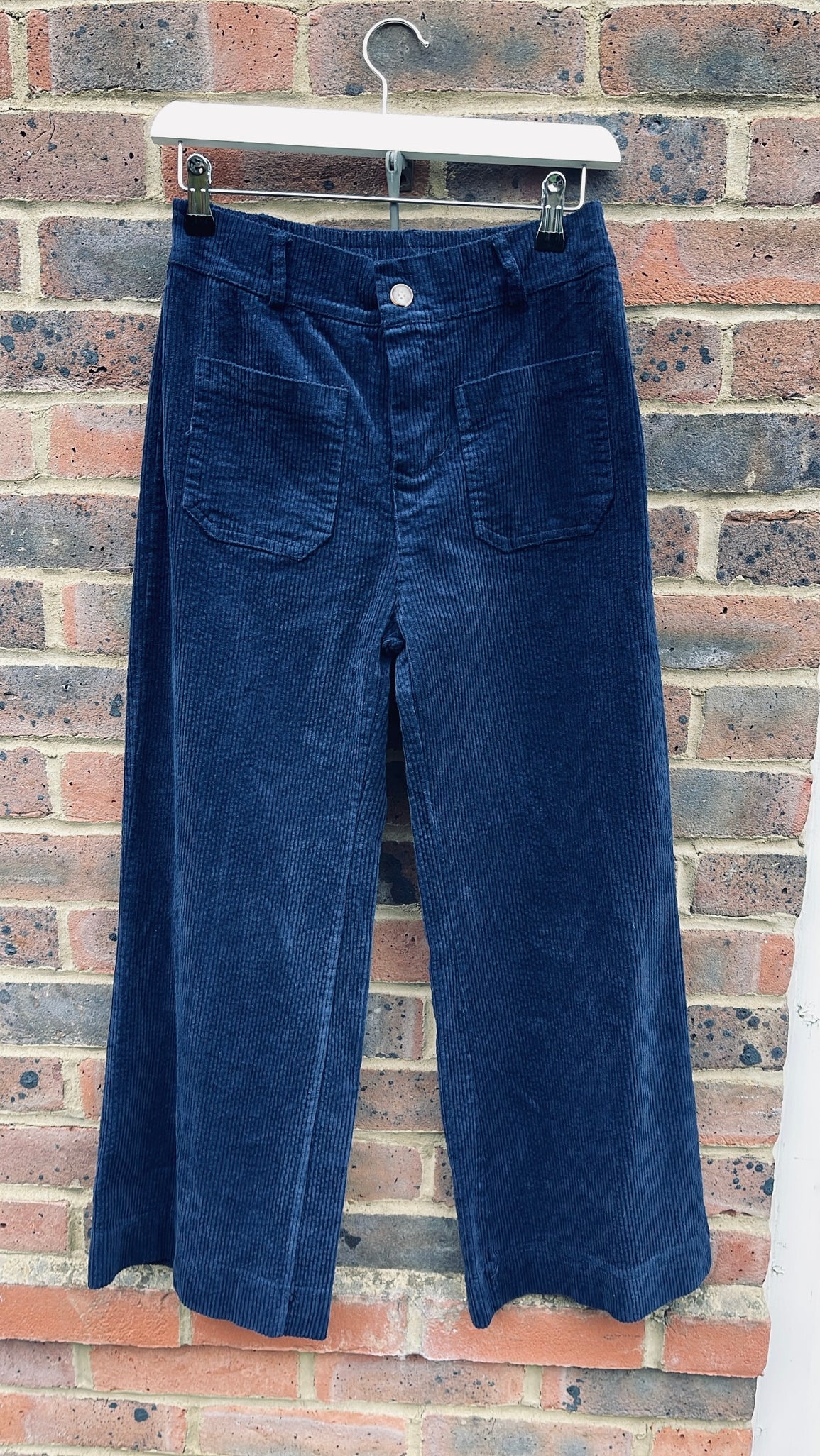 Navy Front Pocket Cords