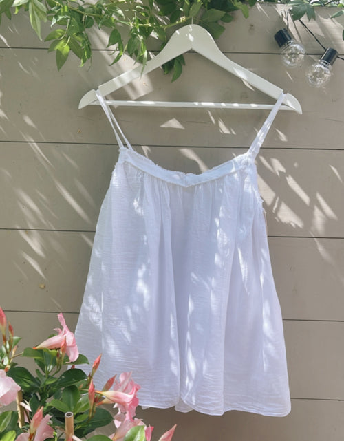 Load image into Gallery viewer, Olive Top - white
