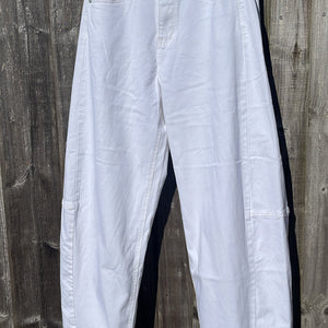 White Barrel Jeans