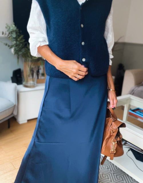 Load image into Gallery viewer, Margaux Skirt - navy

