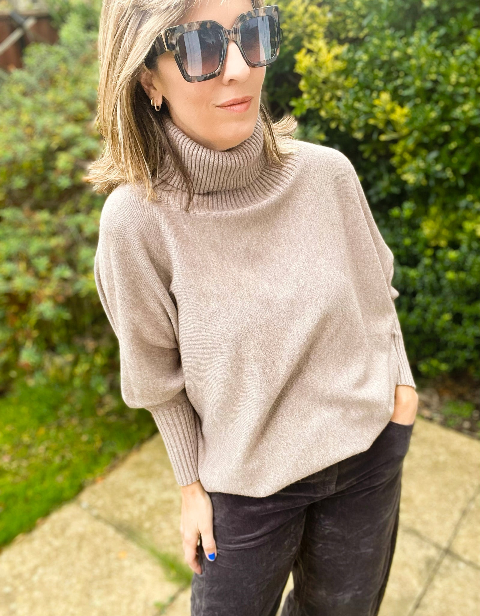 Mocha Roll-neck Knit