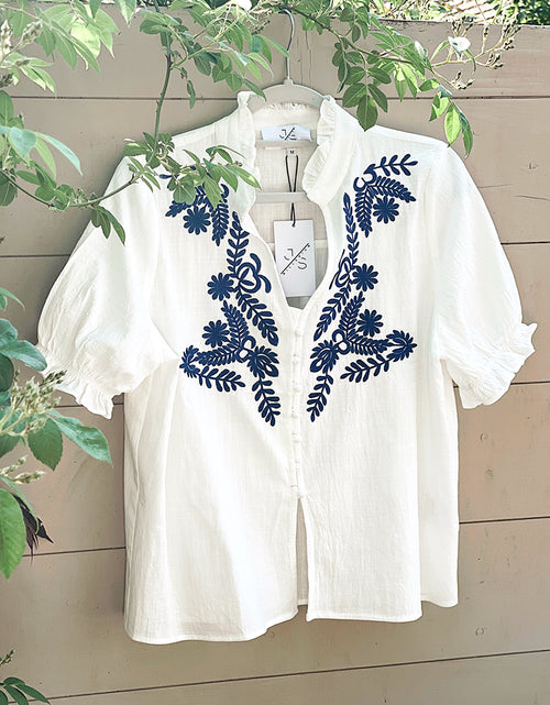 Load image into Gallery viewer, White &amp; Navy Embroidered Cropped Blouse
