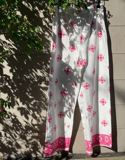 Load image into Gallery viewer, Betsy Trousers - pink
