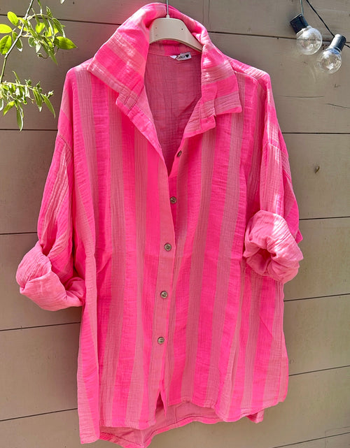 Load image into Gallery viewer, Santina shirt - pink stripe
