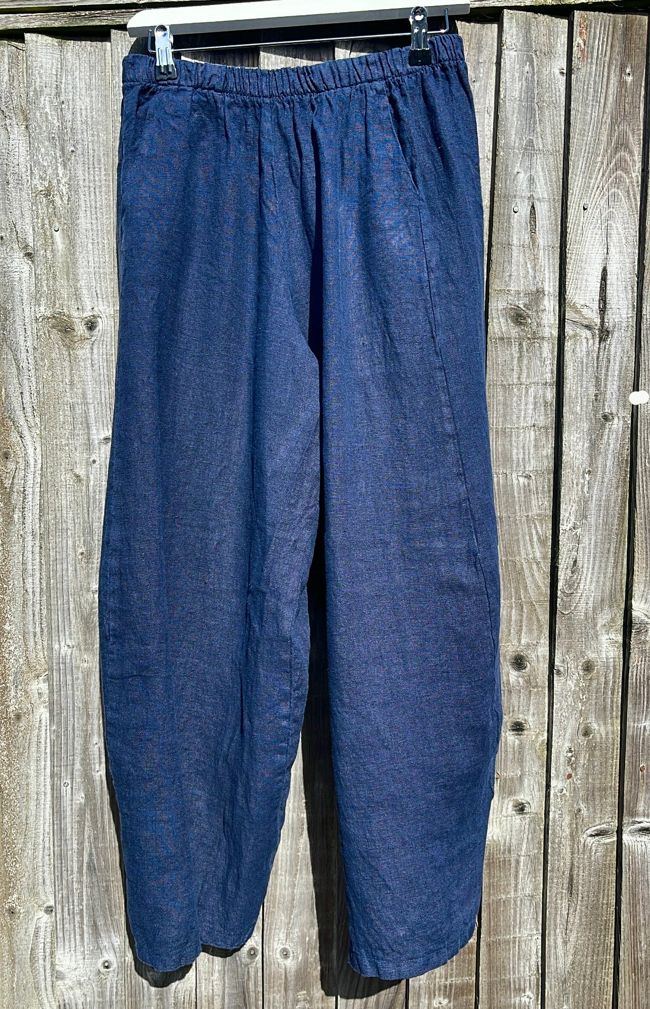 Navy Linen Barrel Trousers