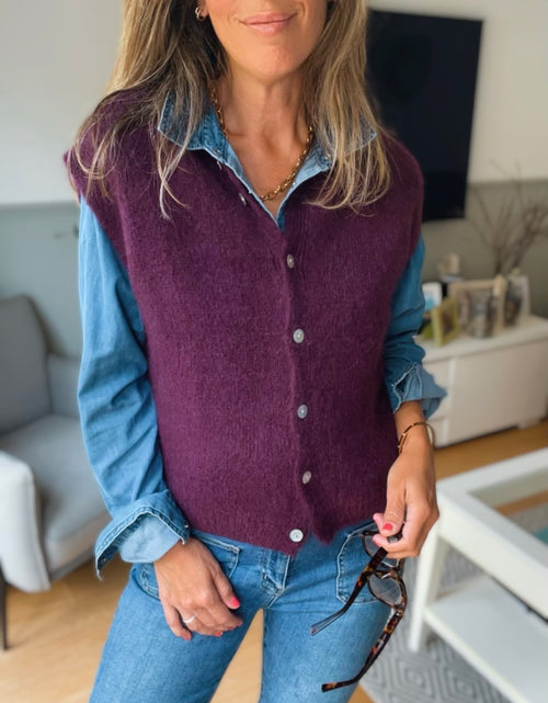 Load image into Gallery viewer, Buttoned Tank top - berry
