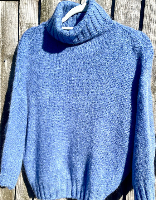 Load image into Gallery viewer, Daisy Roll-neck Jumper - indigo
