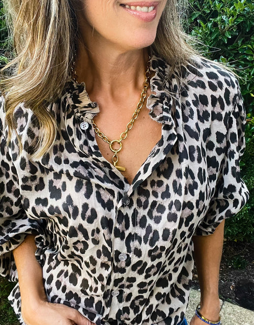 Load image into Gallery viewer, Polly Blouse - leopard print
